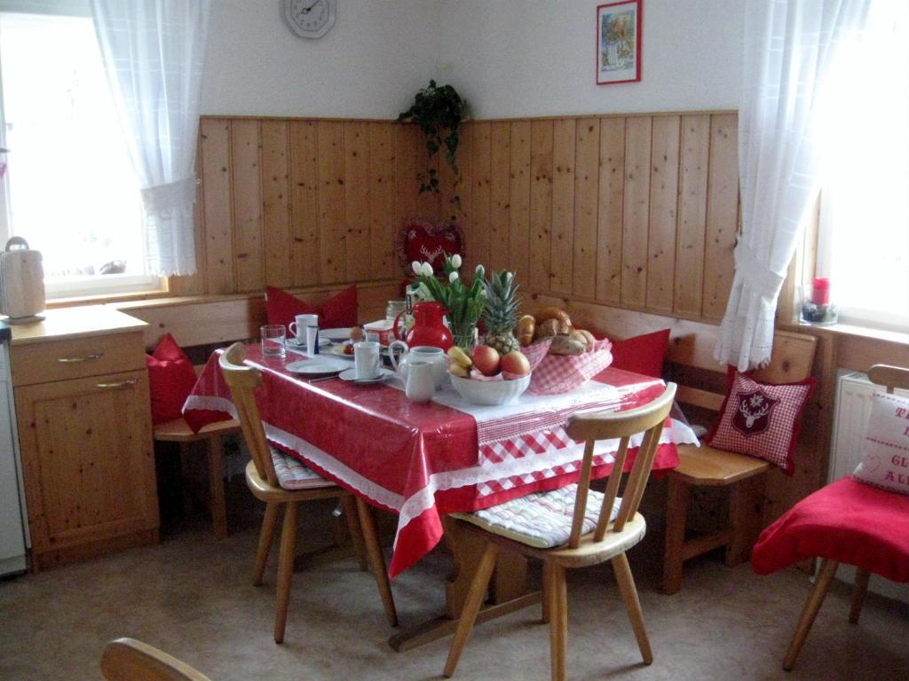 Haus Klinger Apartment Gaschurn Room photo