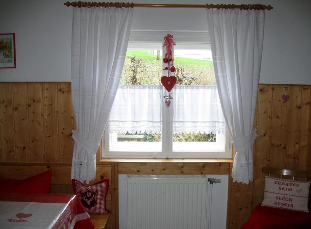 Haus Klinger Apartment Gaschurn Room photo